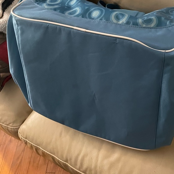 Adidas like new duffle bag. - Picture 2 of 3